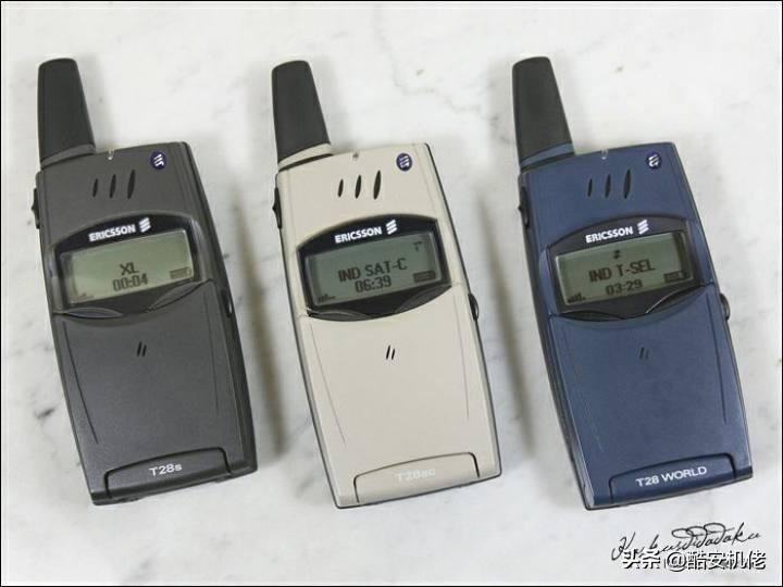 索尼爱立信w958c当时多少钱，索尼手机官网