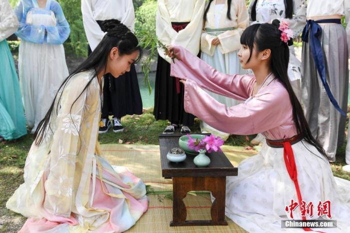 上巳节的风俗是什么古代文人,上巳节为什么是鬼节 上巳节的风俗是什么古代文人,上巳节为什么是鬼节