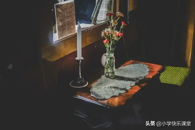 六月的季节怎么形容校园（六月的季节怎么形容）