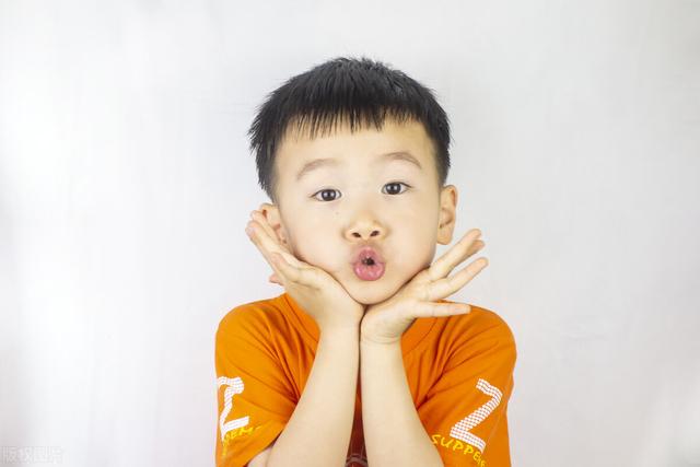 你觉得性格内向的人怎么样,内向是什么性格的人 你觉得性格内向的人怎么样,内向是什么性格的人