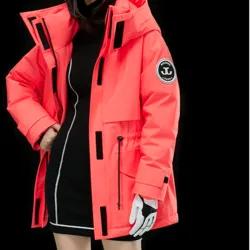 什么时候买羽绒服最合适（羽绒服旺季是几月份）