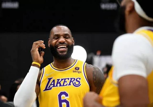 nba得分榜怎么算的,nba所有奖项奖杯大全 nba得分榜怎么算的,nba所有奖项奖杯大全