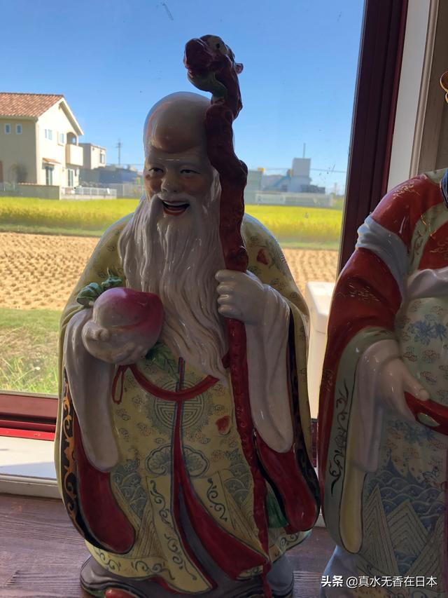 人为什么要买珠宝呢（珠宝的专业知识介绍）