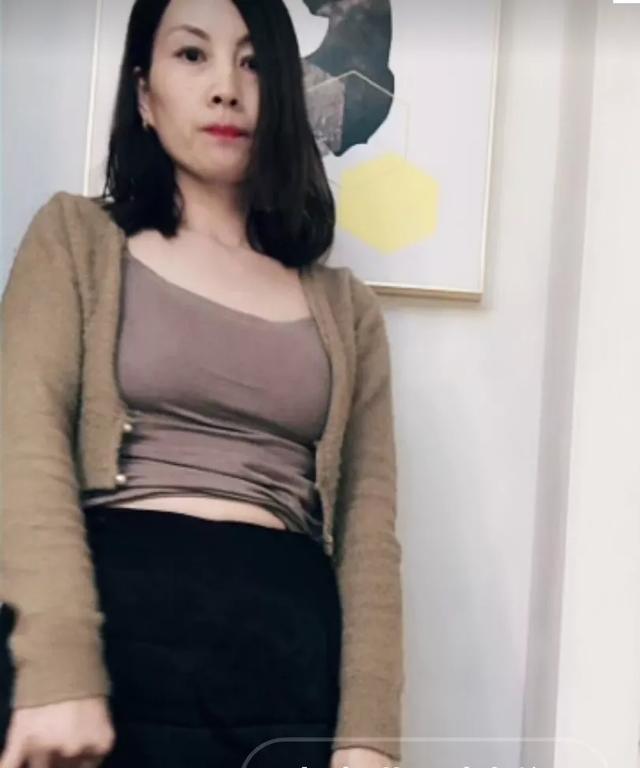 43岁女人离婚（43岁离婚女人的下场）