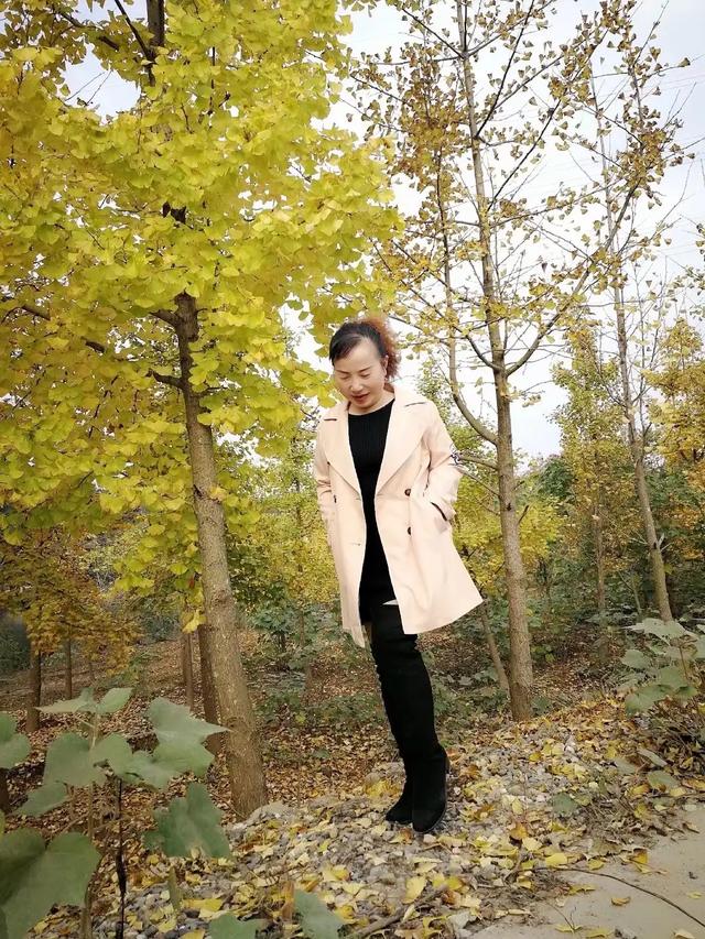女人中年人越来越漂亮,为什么一会丑一会好看 女人中年人越来越漂亮,为什么一会丑一会好看