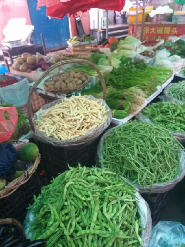 东北生吃的蔬菜叫什么,东北人为什么生吃洋葱 东北生吃的蔬菜叫什么,东北人为什么生吃洋葱