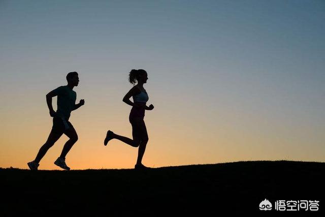慢跑是有氧还是无氧运动好（跑步配速多少是无氧运动）